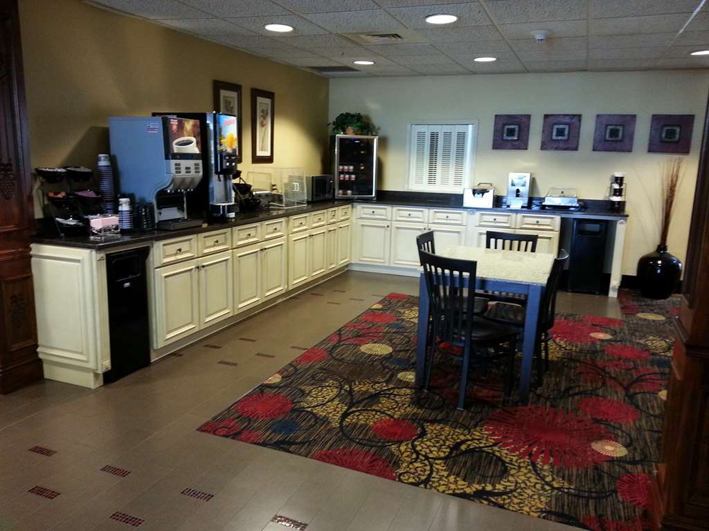 Best Western Plus Brandywine Inn&Suites Monticello Restaurant photo